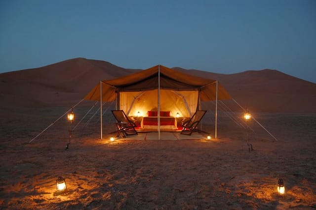 Romantic Dinner in the middle of Desert - Photo 1 of 8